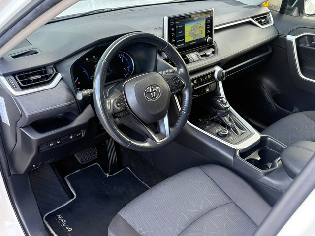 Foto 7 van Toyota RAV4 2.5 Hybrid AWD Trekhaak / Camera / Stoel-Stuur Verwarming