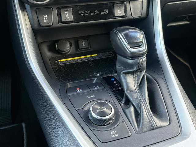 Foto 5 van Toyota RAV4 2.5 Hybrid AWD Trekhaak / Camera / Stoel-Stuur Verwarming