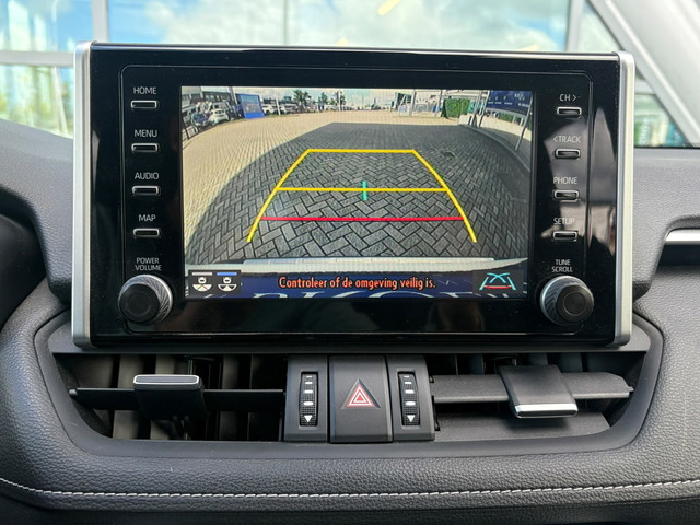 Foto 3 van Toyota RAV4 2.5 Hybrid AWD Trekhaak / Camera / Stoel-Stuur Verwarming