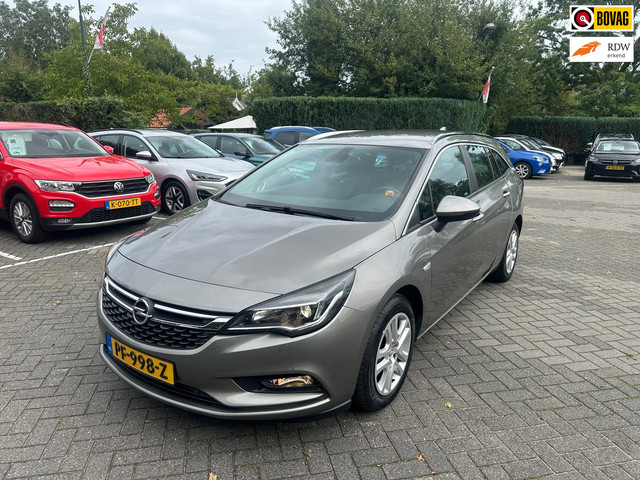 Opel Astra Sports Tourer 1.0 Online Edition , navigatie , pdc voor en achter met camera , trekhaak