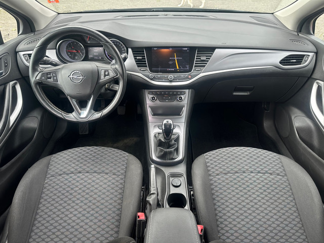 Foto 4 van Opel Astra Sports Tourer 1.0 Online Edition , navigatie , pdc voor en achter met camera , trekhaak