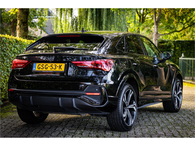 Foto 5 van Audi Q3 Sportback 45 TFSI e S Edition Panorama 20" Camera