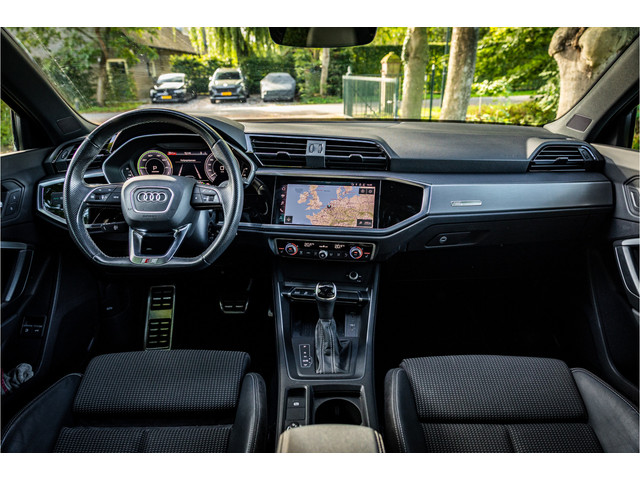 Foto 9 van Audi Q3 Sportback 45 TFSI e S Edition Panorama 20" Camera