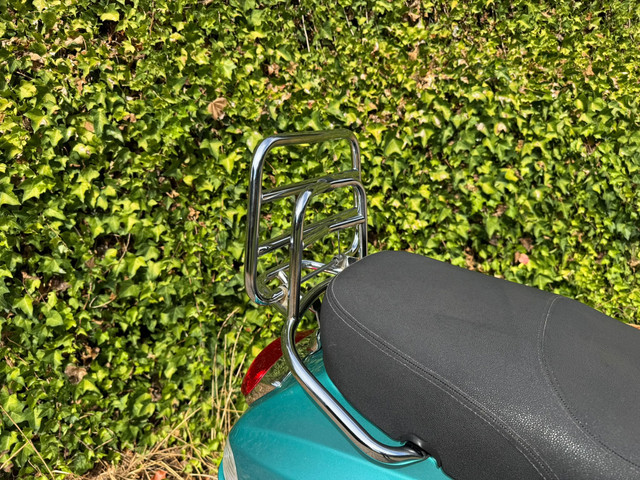 Vespa LX 50 4T 45 km Scooter VERDE BETAAL met in3