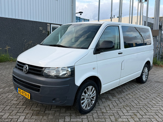 Foto 7 van Volkswagen Transporter Kombi 2.0 L1H1 Comfortline CNG 8 PERSOONS
