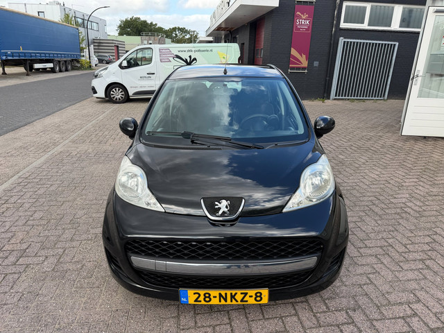 Foto 6 van Peugeot 107 1.0-12V XS NL AUTO 5 DEURS AIRCO-1999E--