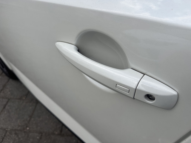 Foto 10 van Nissan Qashqai 1.3 MHEV (158pk) Aut. Xtronic Premium