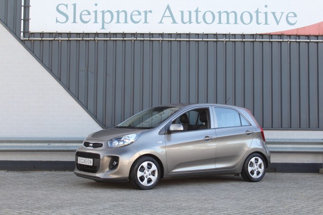 Foto 2 van KIA PICANTO 1.0 CVVT ECOPLUSLINE-5 Drs-Airco Nette zuinige auto!!