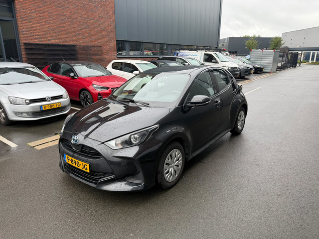 Foto 7 van Toyota Yaris 1.5 Hybrid Active