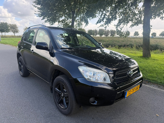 Foto 5 van Toyota RAV4 2.2 D4D Linea Terra NAP/NAVI/AIRCO/APK