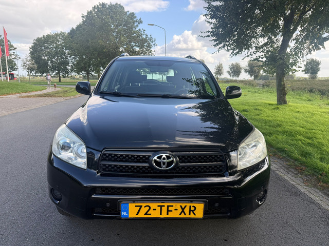 Foto 4 van Toyota RAV4 2.2 D4D Linea Terra NAP/NAVI/AIRCO/APK