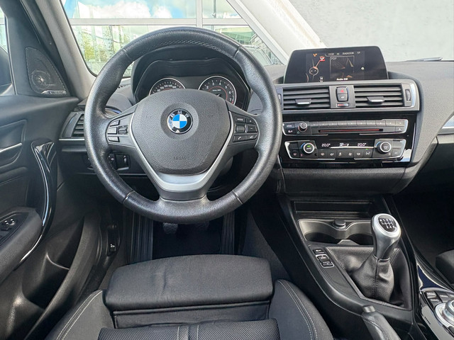 BMW 1-serie 116i Executive 1E EIGENAAR Navigatie / Climate control / Alpine audio