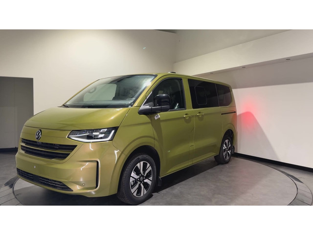 Foto 5 van Volkswagen e-Transporter Caravelle 32 L1H1 Life 64 kWh € 55.000,00 incl. BTW/BPM | Trekhaak | Keyles