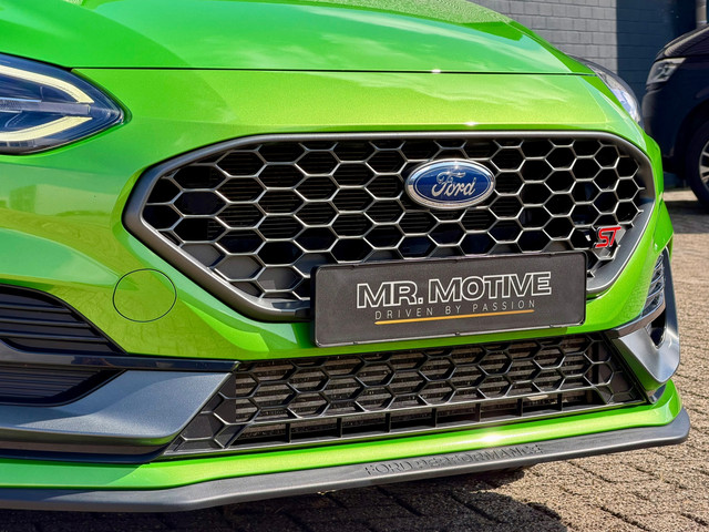 Foto 7 van Ford Fiesta 1.5 Ecoboost ST-X | Performance Pack | Winter Pack | Dealer Onderhouden | 1e Eigenaar |