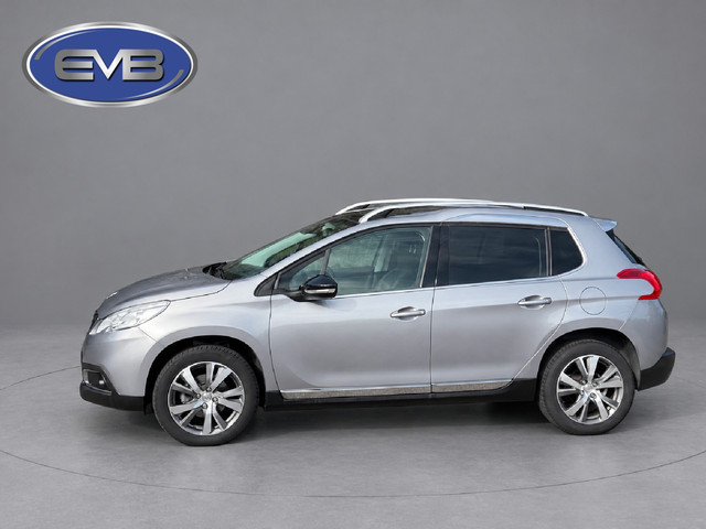 Foto 9 van Peugeot 2008 1.2 PureTech Féline, afneembare trekhaak, panoramadak, nieuwe distributieriem, vele opt