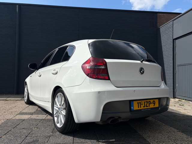 Foto 4 van BMW 1-serie 116i | M-Pakket | Stoelverwarming | Airco