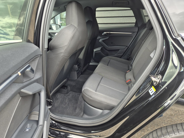 Foto 6 van Audi A3 Sportback 30 TFSI Advanced edition