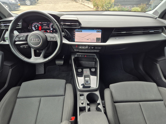 Foto 9 van Audi A3 Sportback 30 TFSI Advanced edition