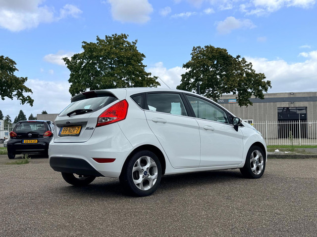 Foto 9 van Ford Fiesta 1.25 Titanium|NAP|Airco|5 |Deurs|Onderhoud|