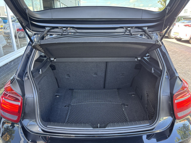 Foto 8 van BMW 1-serie 114i EDE | Stoelverwarming | Leder | Bluetooth | Navi | Cruise