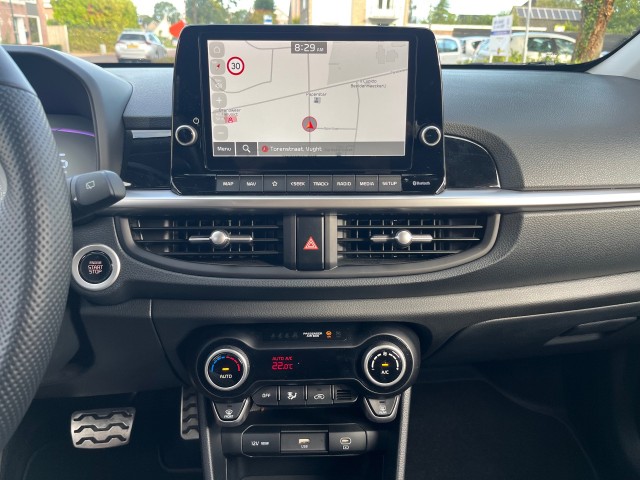 Foto 10 van KIA PICANTO 1.2 DPI GT-LINE AUTOMAAT / NAVI / CAMERA / DAB / CARPLAY / LED / LEDER / STOEL+STUUR VERWARMING