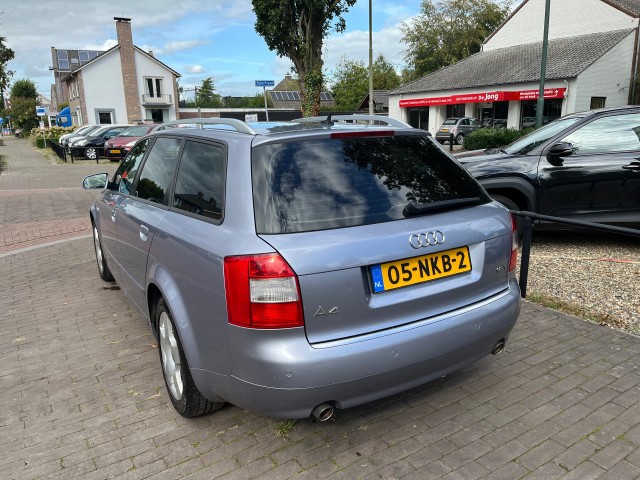 Foto 5 van AUDI A4 AVANT 1.8 TURBO AUTOMAAT 163PK / LEDER / STOELVERW. / AIRCO-ECC / CRUISE CTR. / PDC / 16'' LM-VELGEN