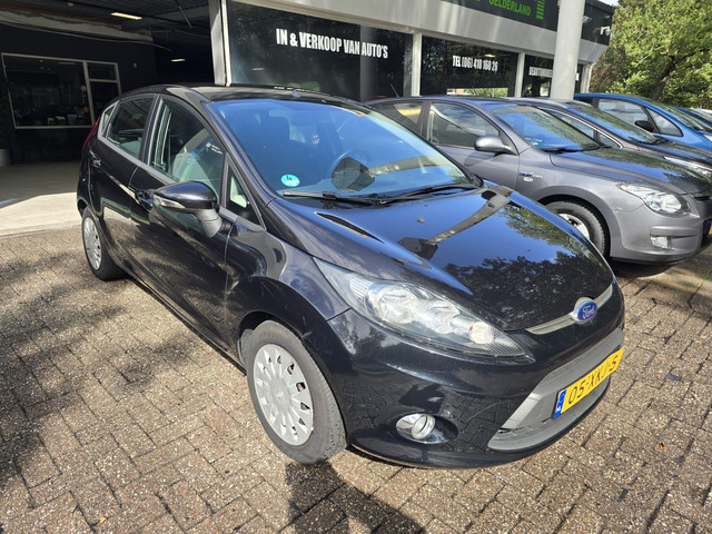 Foto 7 van Ford Fiesta 1.6 TDCi ECOnetic Lease Trend | AIRCO | ELEC RAMEN | TREKHAAK | EXPORT |
