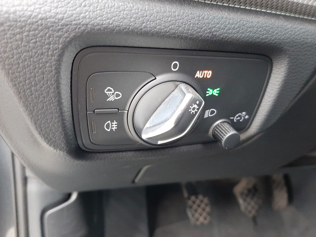 Foto 10 van Audi A3 Limousine 1.0 TFSI Design Pro Line Plus xenon clima cruise leer