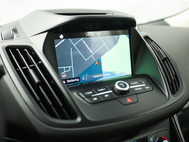 Foto 9 van Ford Kuga 1.5 EcoBoost Titanium (APPLE CARPLAY, NAVIGATIE, CLIMATE, CAMERA, ADAPTIVE CRUISE, LEDER,