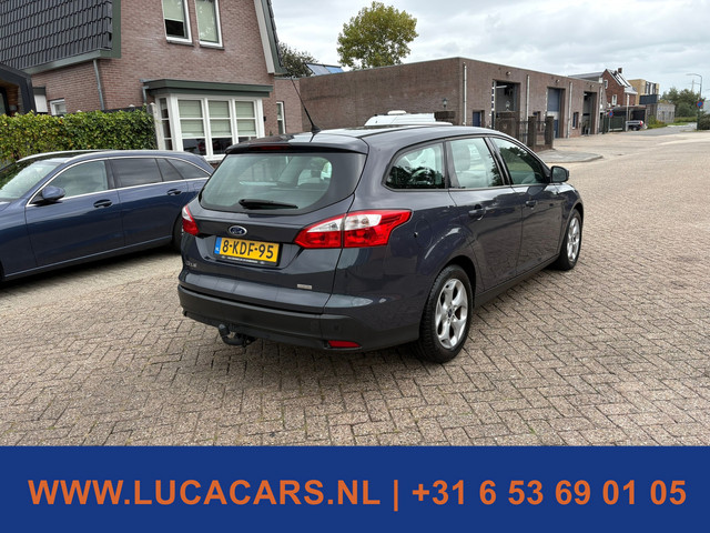 Foto 5 van Ford Focus Wagon 1.0 EcoBoost Lease Trend TREKHAAK CRUISE CONTROL EN AIRCO !