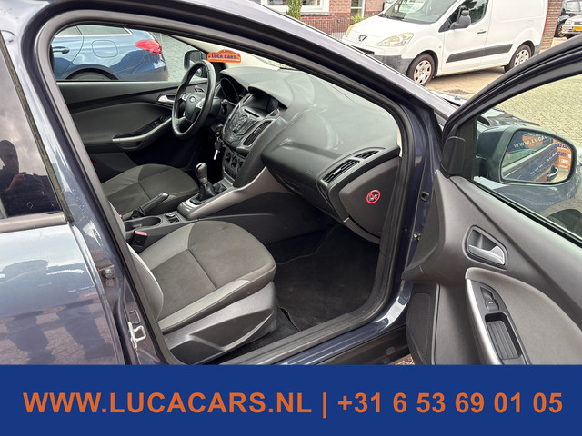 Foto 9 van Ford Focus Wagon 1.0 EcoBoost Lease Trend TREKHAAK CRUISE CONTROL EN AIRCO !