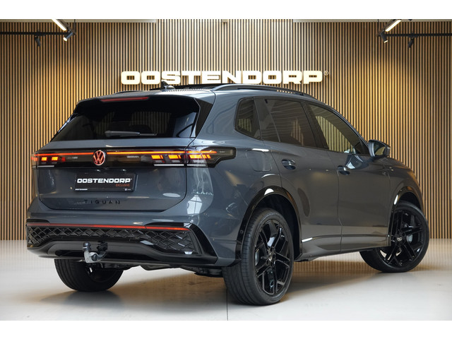 Foto 6 van Volkswagen Tiguan 1.5/272pk eHybrid R-Line Blackstyle VOL!|2026|Panoramadak|Trekhaak|Leer+Verwarming