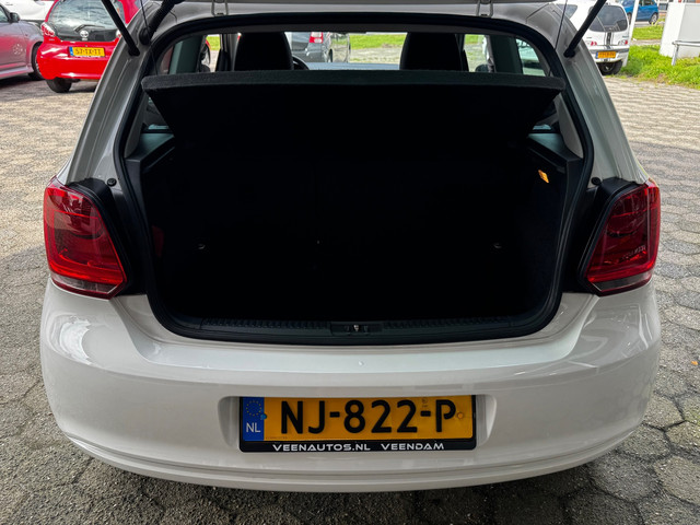 Foto 6 van Volkswagen Polo 1.2-12V Comfortline Pano Navi Pareltje!