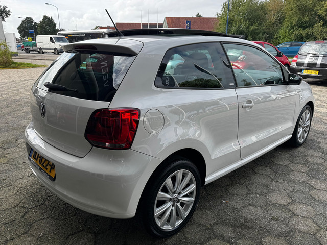 Foto 7 van Volkswagen Polo 1.2-12V Comfortline Pano Navi Pareltje!