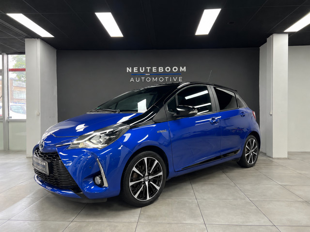 Toyota Yaris 1.5 Hybrid Bi-Tone Plus | Navi| Keyless| Cruise