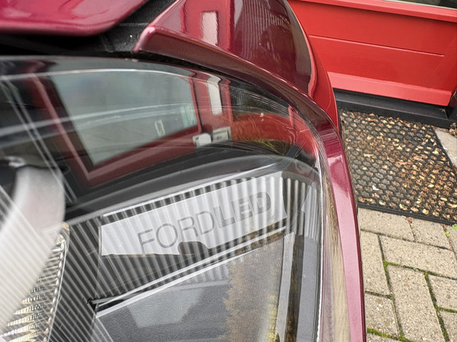 Foto 10 van Ford Fiesta 1.0 EcoBoost Hybrid ST-Line -STOEL + STUURWIELVERWARMING-FULL LED-CLIMA-CRUISECONTROL-1S