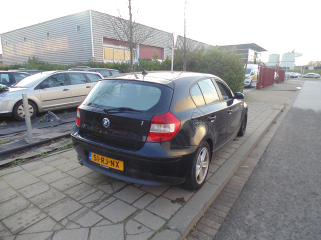 Foto 5 van BMW 1-serie 116i High Executive