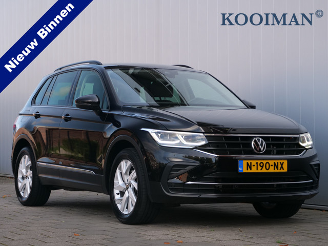 Volkswagen Tiguan 1.5 TSI Elegance 150 Pk Automaat Navi / DAB / Camera