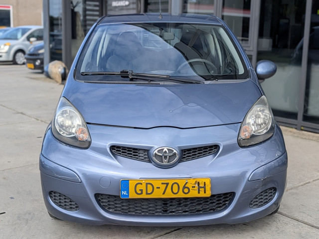Foto 9 van Toyota Aygo 1.0-12V Access - Airco - Elek ramen
