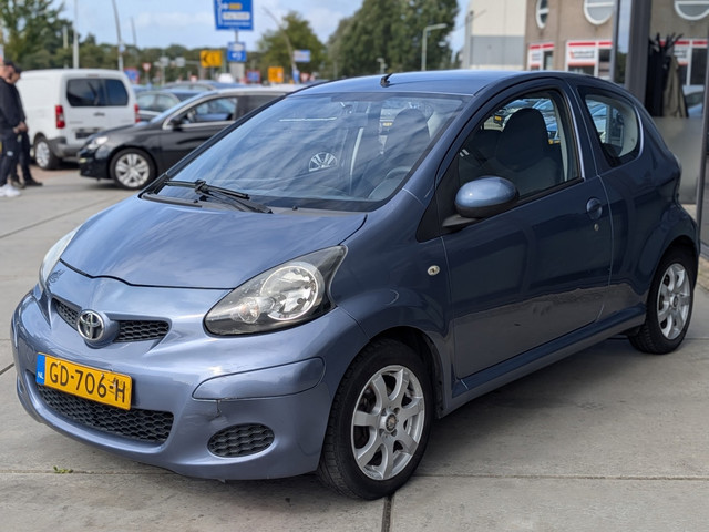 Foto 8 van Toyota Aygo 1.0-12V Access - Airco - Elek ramen