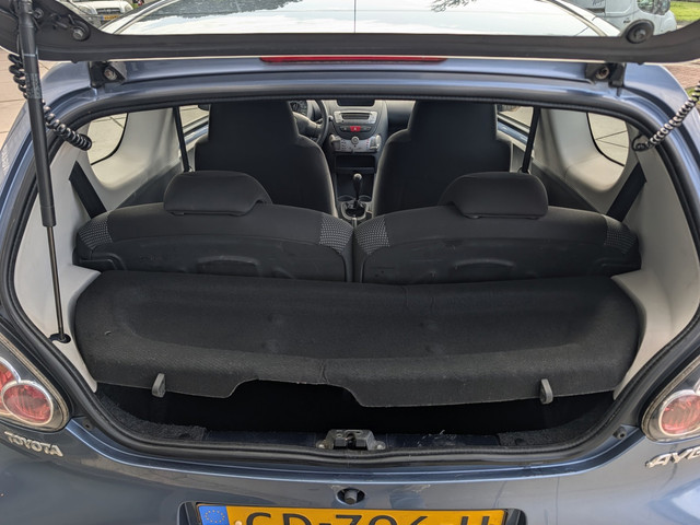 Foto 3 van Toyota Aygo 1.0-12V Access - Airco - Elek ramen