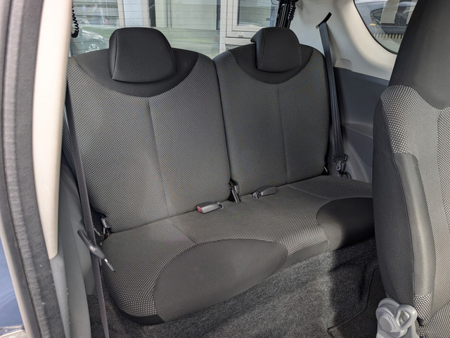 Foto 6 van Toyota Aygo 1.0-12V Access - Airco - Elek ramen