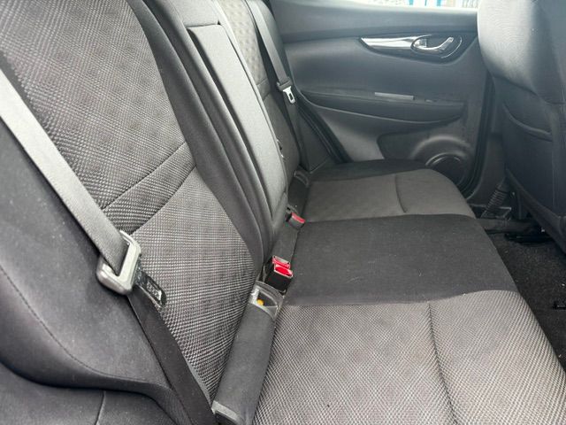 Foto 5 van Nissan QASHQAI 1.2 Acenta Automaat Airco/ECC,Navigatie MOTOR DEFECT