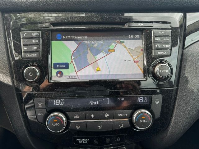 Foto 3 van Nissan QASHQAI 1.2 Acenta Automaat Airco/ECC,Navigatie MOTOR DEFECT