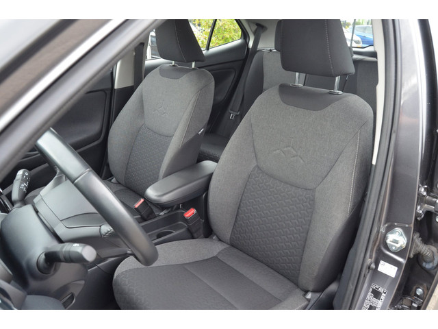 Foto 4 van Toyota Yaris Cross 1.5 Hybrid Comfort Automaat Clima|PDC|Camera