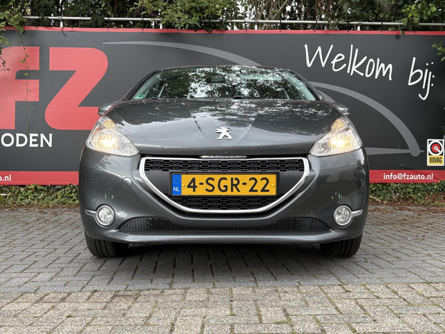 Foto 8 van Peugeot 208 1.2 VTi Urban Soul - Navigatie - Airconditioning - Trekhaak - Parkeersens A
