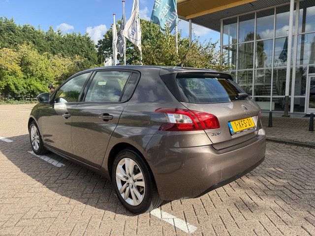 Foto 9 van Peugeot 308 1.6 THP Blue Lease