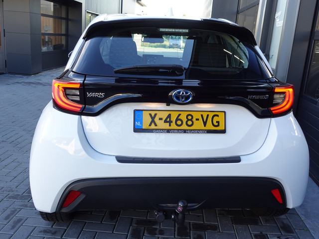 Foto 7 van Toyota Yaris 1.5 Hybrid Dynamic (Navi/Carplay,Camera,AdaptiveCruise,Keyless,Trekhaak,Stoelverwarming