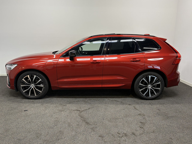 Foto 6 van Volvo XC60 2.0 T8 PHEV AWD Ultra Black Edition/ Trekhaak 2250kg/ Luchtvering/ Massage stoelen/ Stoel