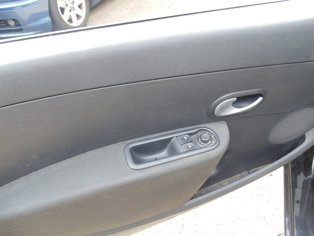 Foto 7 van Renault Clio 1.5 dCi Parisienne 2011